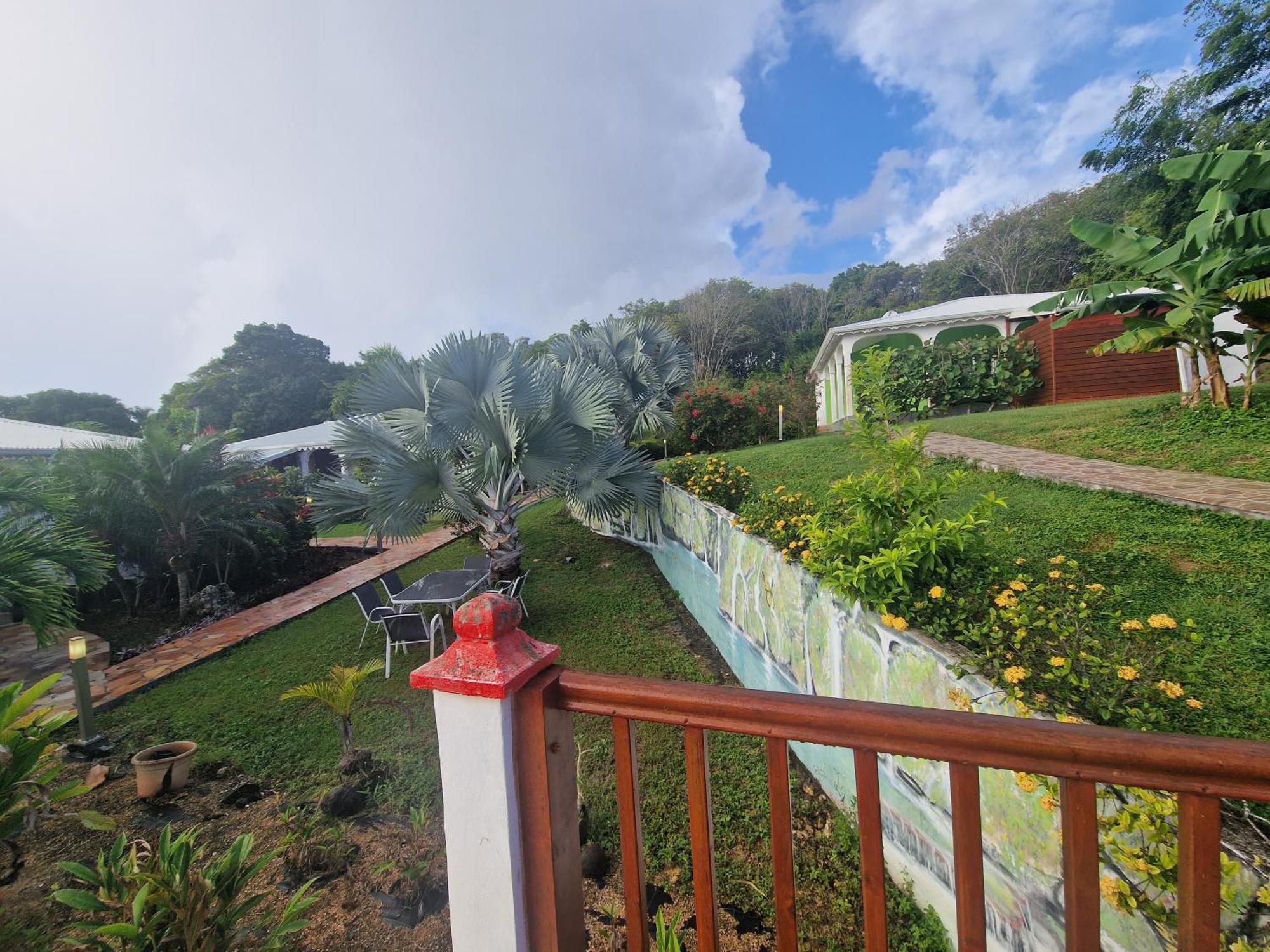 Les Villas De Boisvin Льо Мул Екстериор снимка